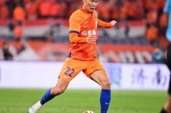 lol季中赛-鲁能取得大胜，晋级亚冠关键阶段