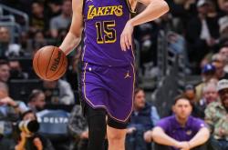 lol高校认证-湖人B队爆冷76人，巴恩斯爆发神勇的简单介绍