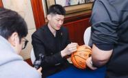 lol高校认证-广厦男篮取得关键胜利，成功守住榜首位置