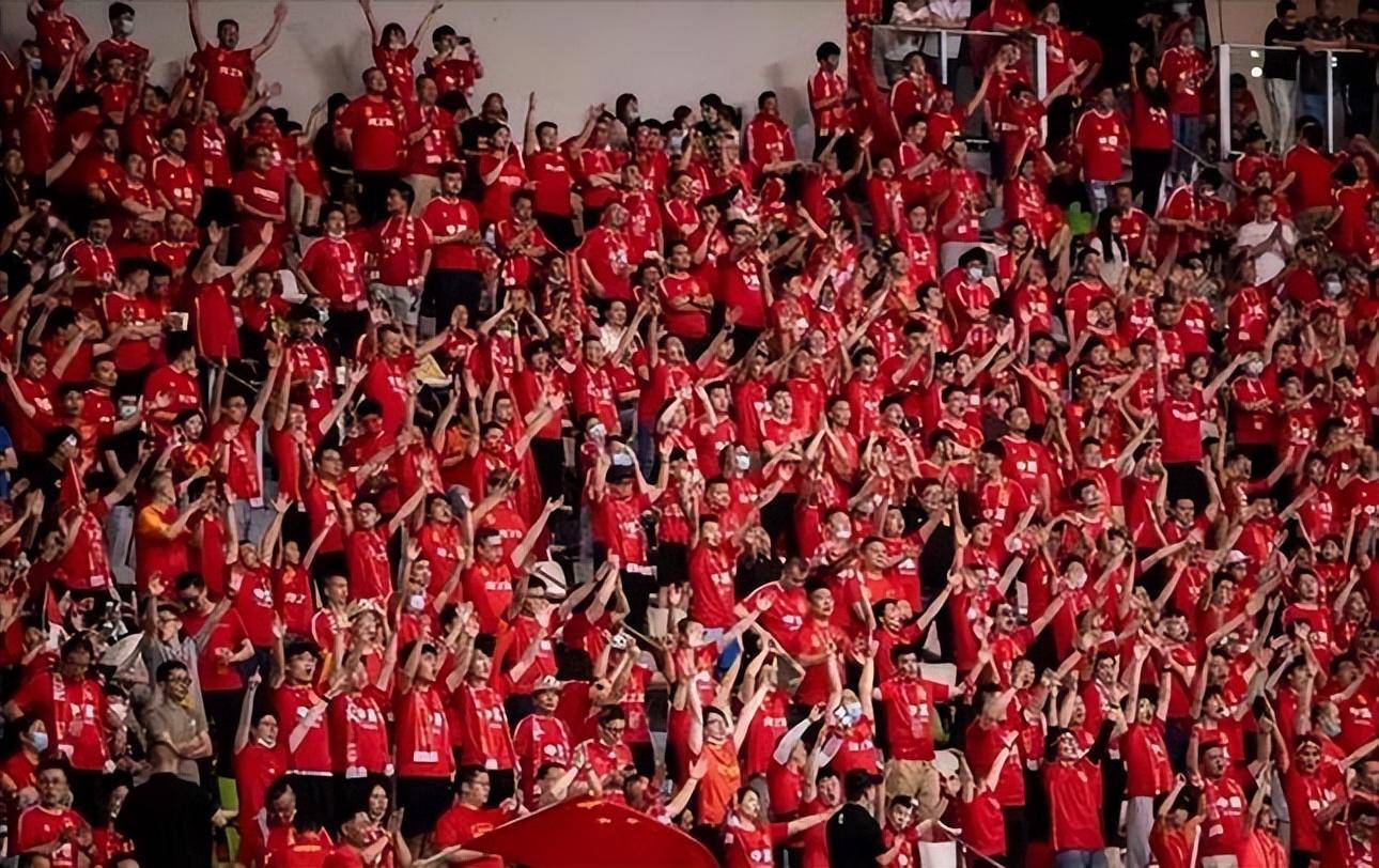 小组赛异常激烈，各路豪强实力碰撞的简单介绍